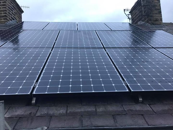 New roof & new solar panels – All energy stored into a batterie system…