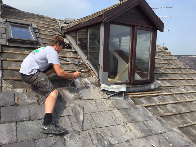Recent end Terrace reroof – including 3 Velux Windows, New upvc dormer & installation…