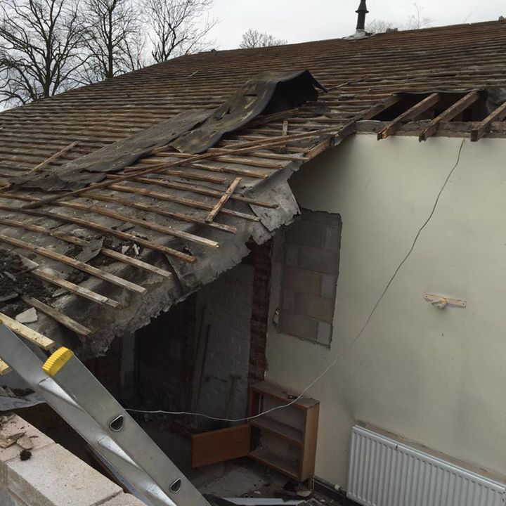 Here’s another one of our top spec installations. The choice of roof covering couldn’t…